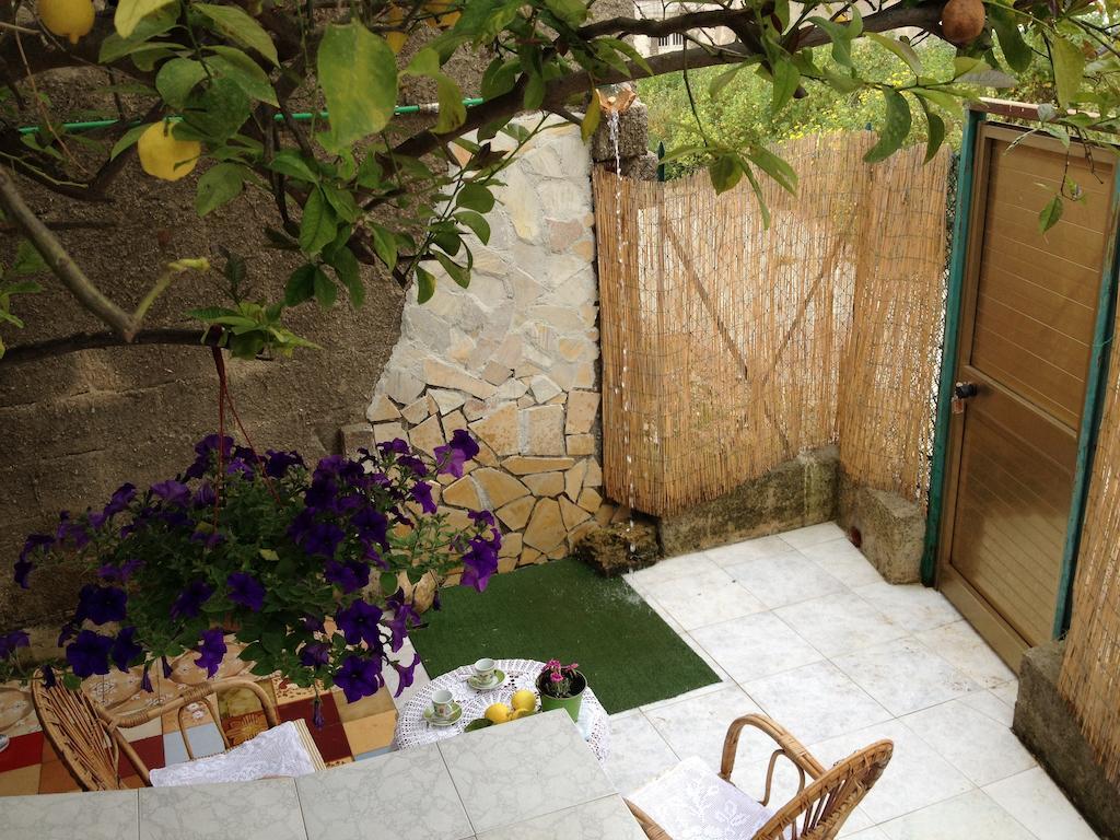Villa Case Vacanze Le Rose à Noto Extérieur photo